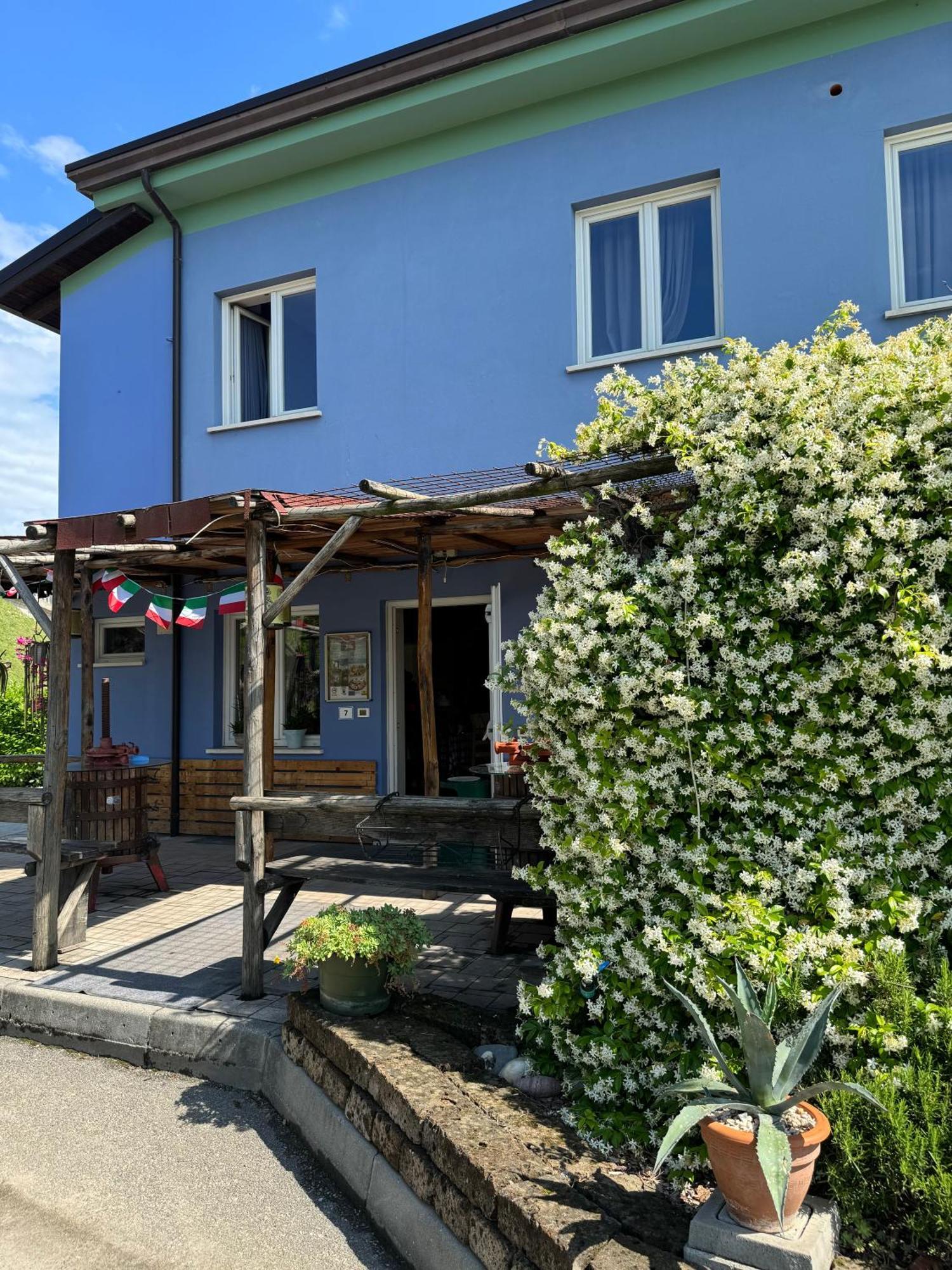 Albergo Trattoria Italia Desenzano del Garda Exterior photo